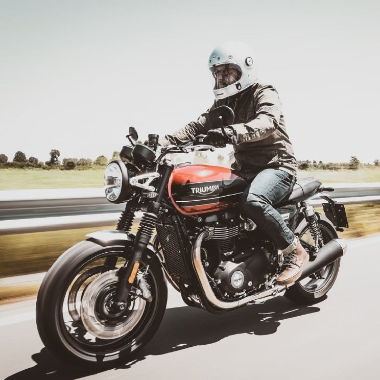 Essential Things You Need on a Motorcycle Tour