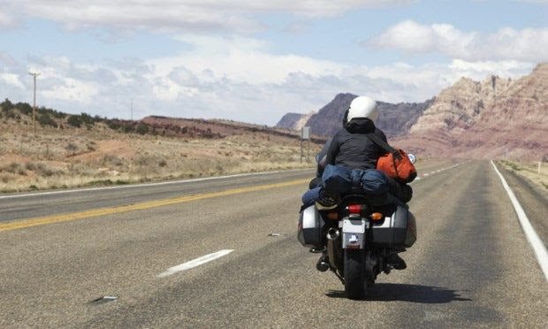 Tips for solo riding vs. riding in a group