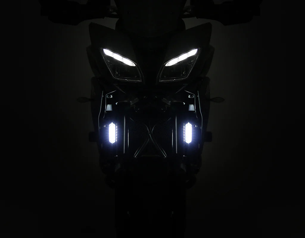 Denali B6 Dual LED Brake Light Kit with License Plate Mount