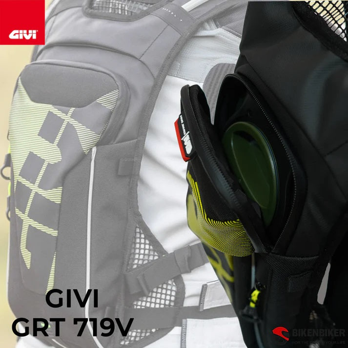 Givi Rucksack with Camelback Pac - 3 Litres