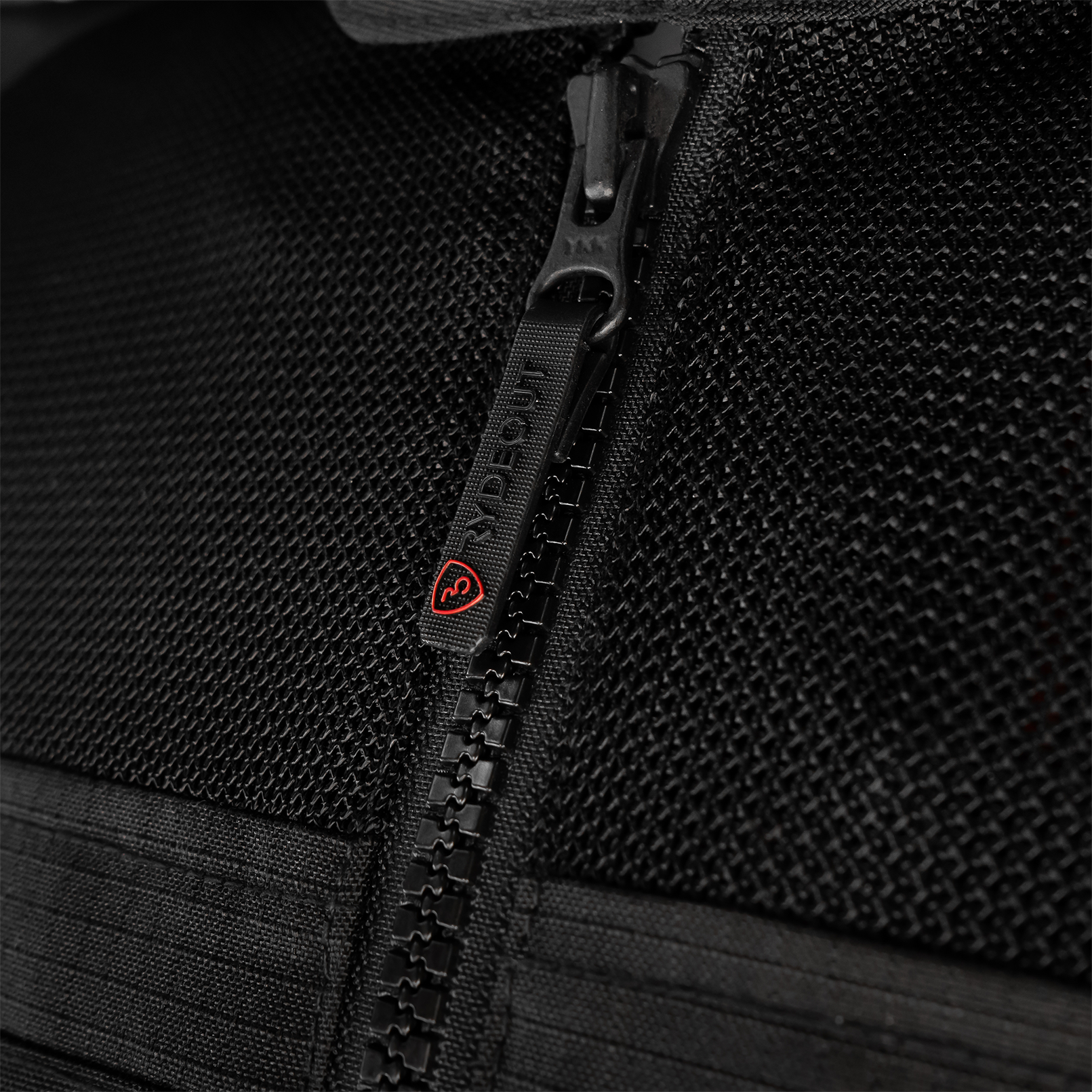 Rydeout Torrent Jacket - Black