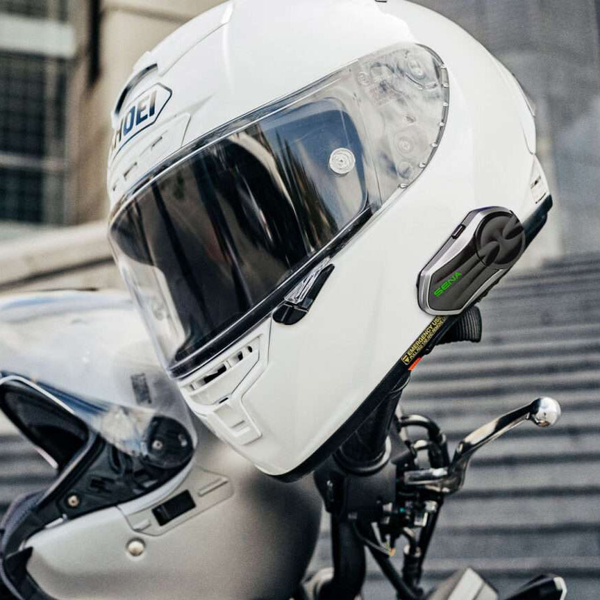 Sena B20 Bluetooth Communication