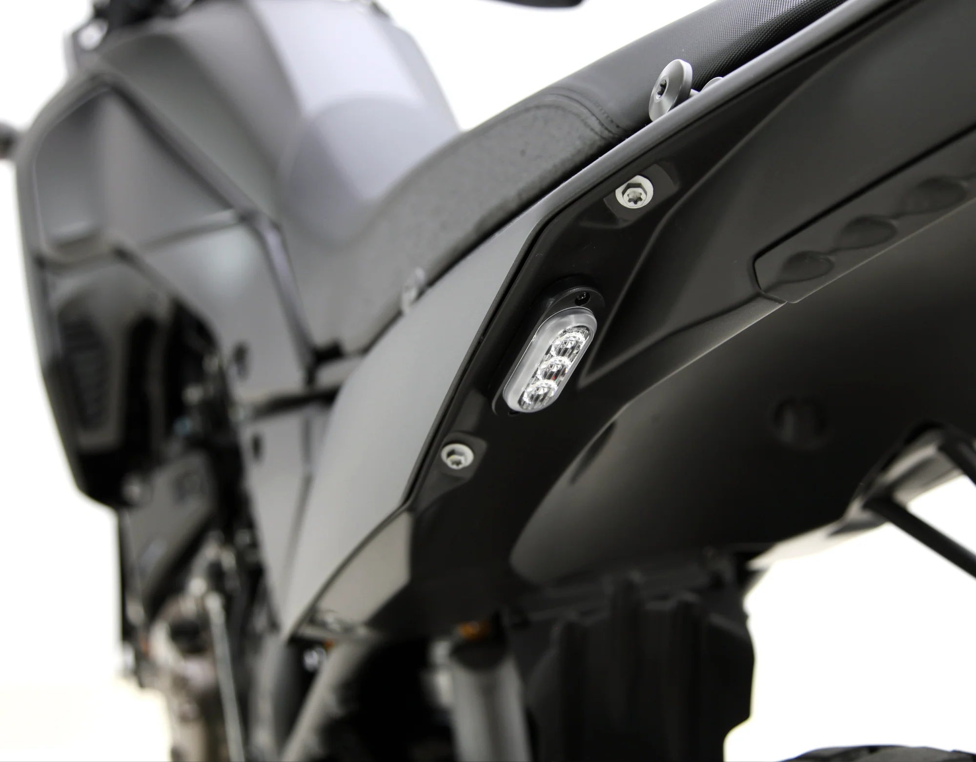 Denali T3 Modular Switchback Signal Pods - Rear