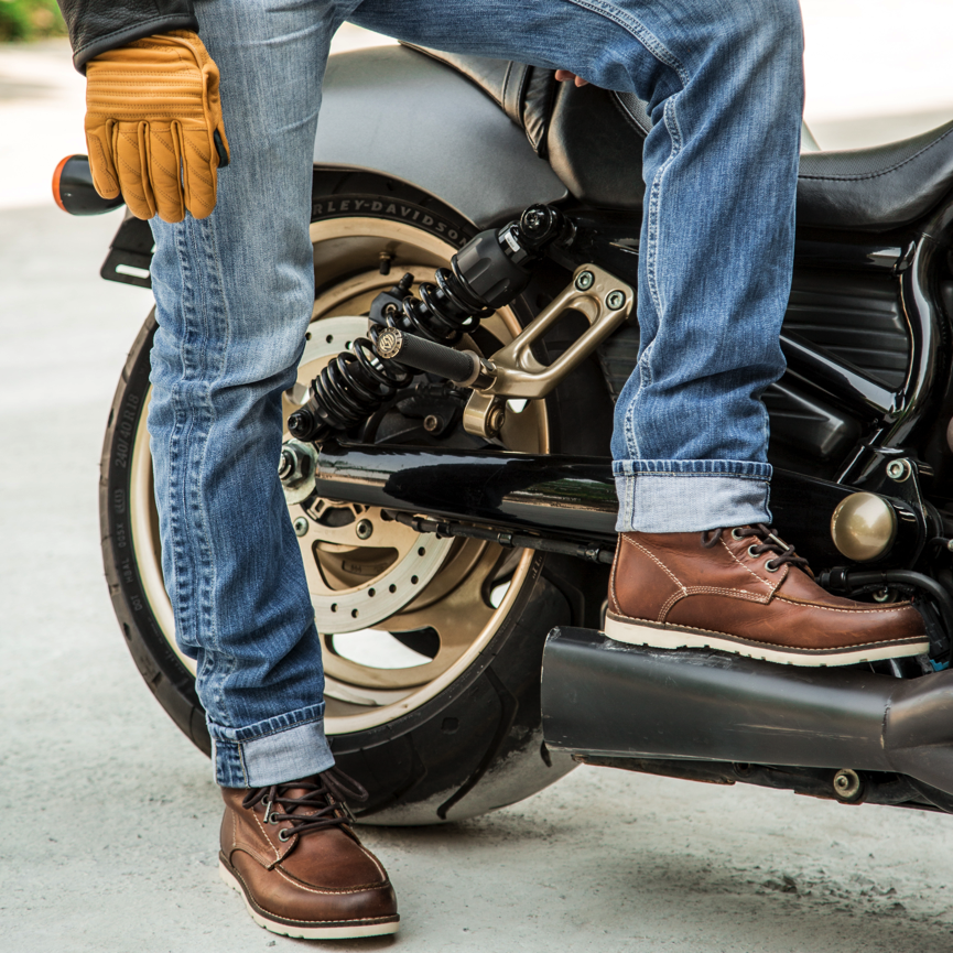 Understanding Riding Boots And Their Safety Features